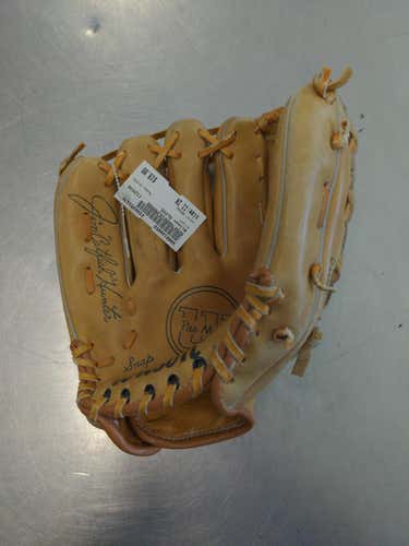 Used Wilson Glove 11" Baseball & Softball Fielders Gloves