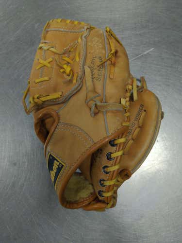 Used Wilson Glove 10 1 2" Baseball & Softball Fielders Gloves