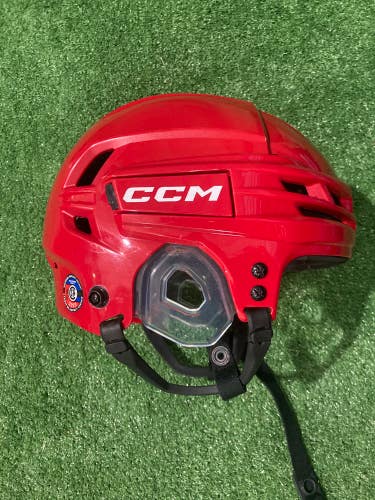 Red Used Small CCM tacks 720 Helmet