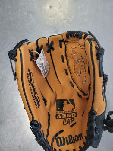 Used Wilson A0352 12 1 2" Fielders Gloves