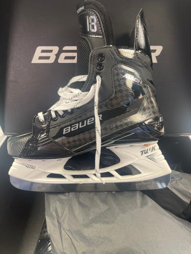 Bauer supreme mach pro stock skate - BENN