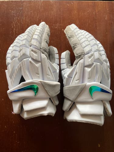 Used Nike Vapor Elite Lacrosse Gloves 13"