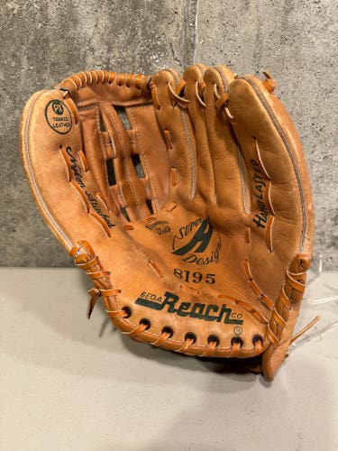 Reach Vintage 12” RHT Baseball Glove Like New