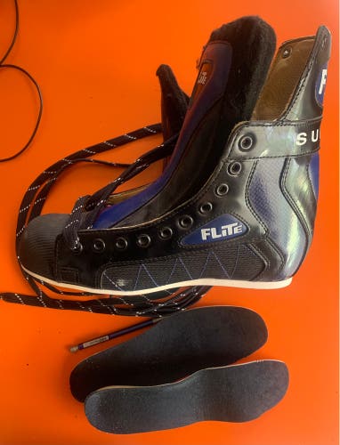 Flite Summit Hockey Skate Boots Size 7 (MIC)