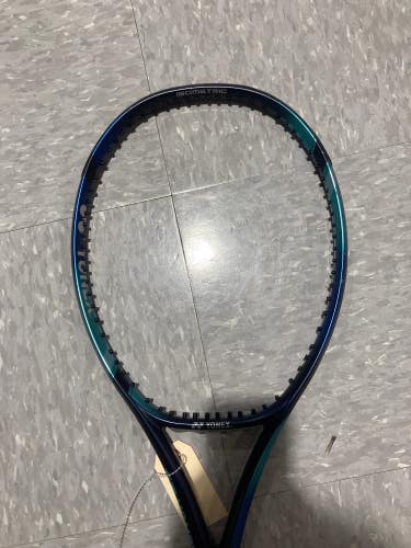 Used Men's YONEX EZONE 98L Tennis Racquet