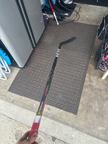 Bauer Hyperlite Stick
