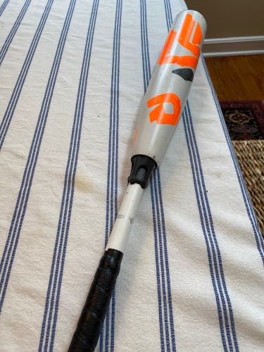 Used  DeMarini USSSA Certified Composite 19 oz 29" CF Bat