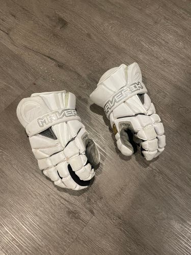 Used  Maverik Medium Max Lacrosse Gloves