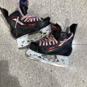 CCM JetSpeed 270 Hockey Skates | Junior 3.5