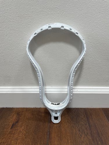 Used Attack & Midfield Under Armour Unstrung Command Head