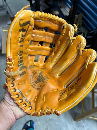 Spalding Bob Horner 42-235 11 Baseball Glove Vintage Leather Right Hand Throw