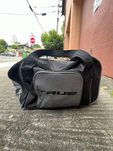 True Travel Bag