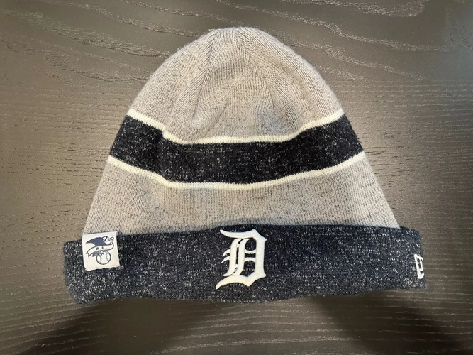 Men's New Era Navy Authentic Detroit Tigers Home On Field Sport Knit Hat Beanie