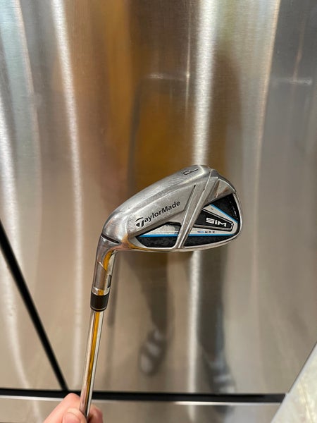 Used Men's TaylorMade Left Hand pitching wedge Regular Flex Steel Shaft SIM Wedge