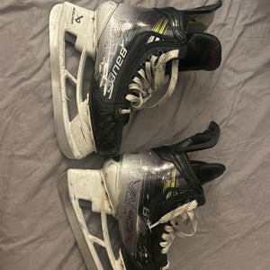 Used Senior Bauer Vapor Hyperlite 2 Hockey Skates