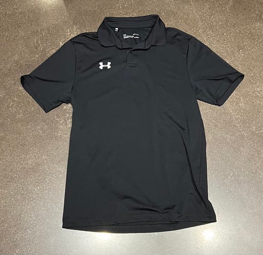 Used Under Armour Men’s Size Small Black Golf Shirt (In Good Condition)