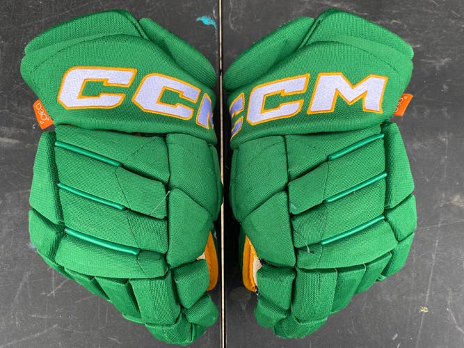 CCM JetSpeed FT1 Pro Stock 13" Hockey Gloves Minnesota Wild / North Stars 4028