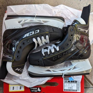 New Senior CCM Regular Width  5 Tacks 9350 Hockey Skates