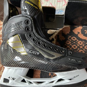 True Catalyst 9 Hockey Skates With CCM XS Holders Senior Size 8 Regular Width