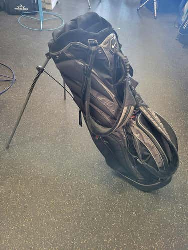 Used Nike 6 Way 6 Way Golf Stand Bags