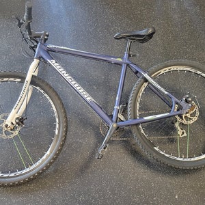 Used Mongoose Impact 58-61cm - 23-24" - Xxl Frame 21 Speed Men's Bikes