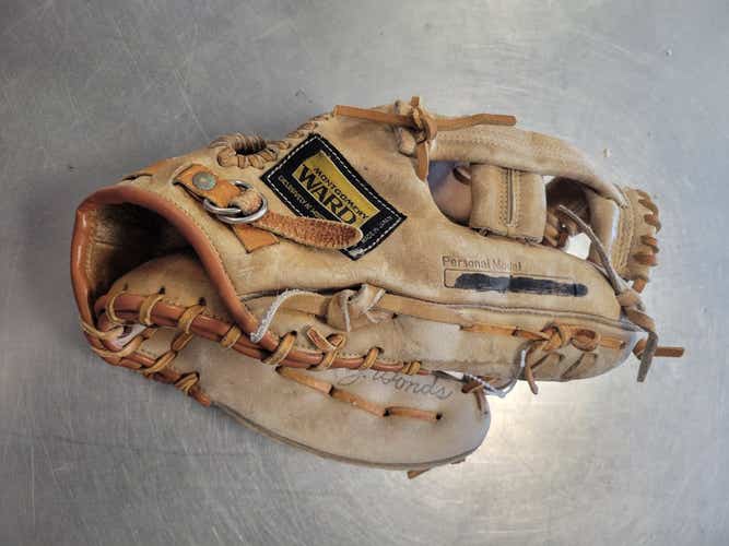 Used Glove 12" Fielders Gloves
