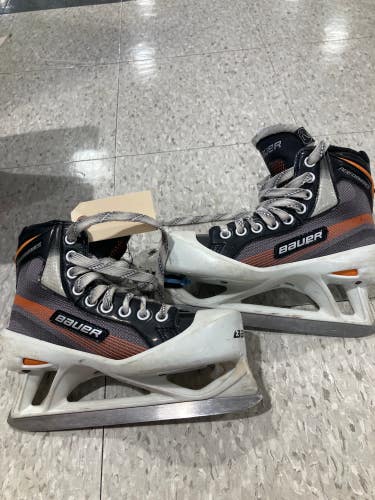 Used Junior Bauer Performance Hockey Goalie Skates Regular Width Size 2