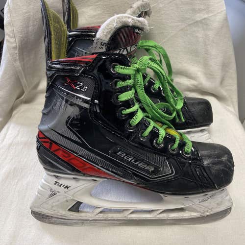 Junior Size 5.5 Bauer Vapor X2.9 Ice Hockey Skates