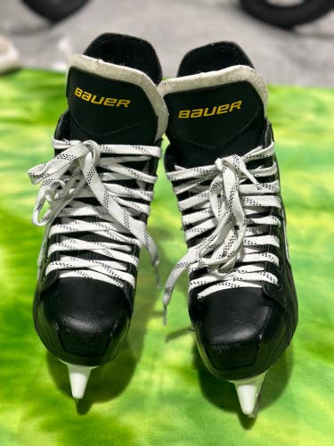 Used Senior Bauer Supreme S140 Hockey Skates Regular Width Size 6