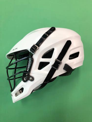 Like New Warrior Burn Jr. Lacrosse Helmet