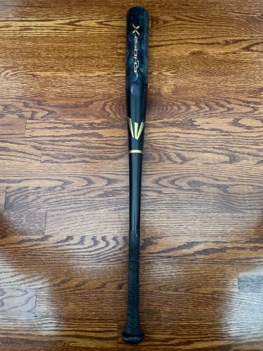 Used  Easton (-3) 27 oz 30" Ghost X Bat