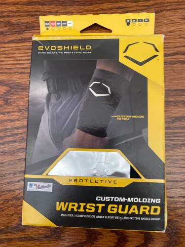 Black New Junior EvoShield Wrist Guards