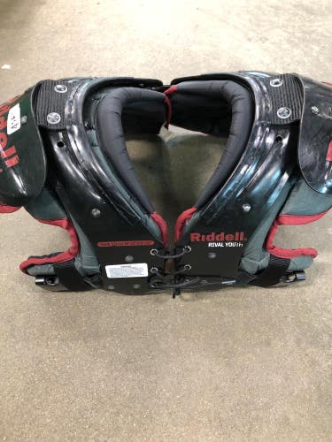Used Riddell Rival Youth Football Shoulder Pads (Size: Medium)