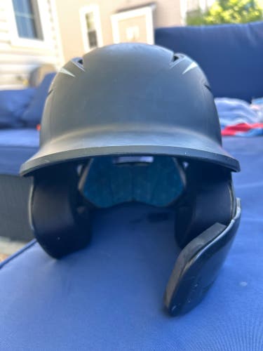 Used 6 1/2" - 7 1/8" Easton Elite X Batting Helmet