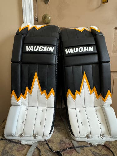 Used  Vaughn Velocity Iceberg Goalie Leg Pads