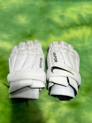 White Used Nike Vapor Lacrosse Gloves Large