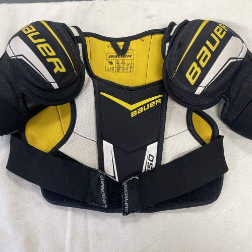 Youth Size Large Bauer Supreme 150 Ice Hockey Shoulder Pads
