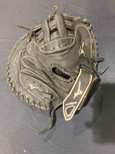 Black Used Kid Pitch (9YO-13YO) Mizuno Prospect Select Right Hand Throw Catcher's Baseball Glove 32.