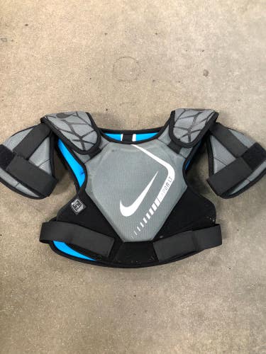 Used Youth Nike Vapor LT Lacrosse Shoulder Pads (Size: Large)