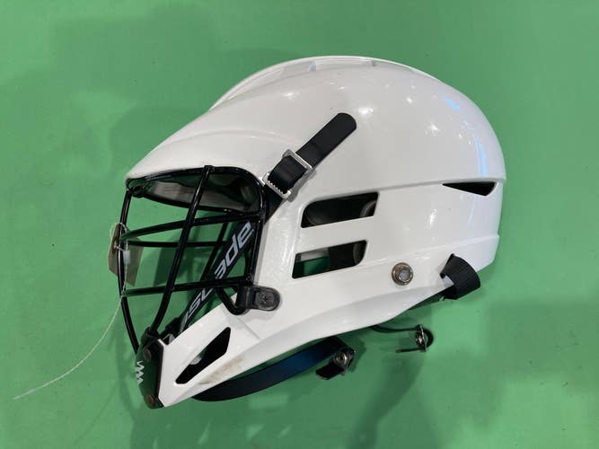 White Used Youth Cascade Cs Helmet