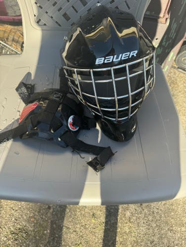 Bauer NME3 goalie helmet