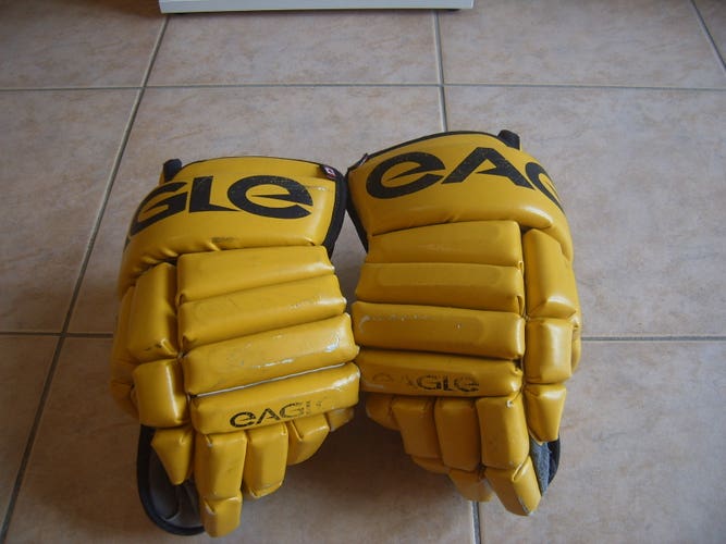 Good Condition Eagle X72 Senior Hockey Gloves sz 13" Rare Mustard Color Made in Canada