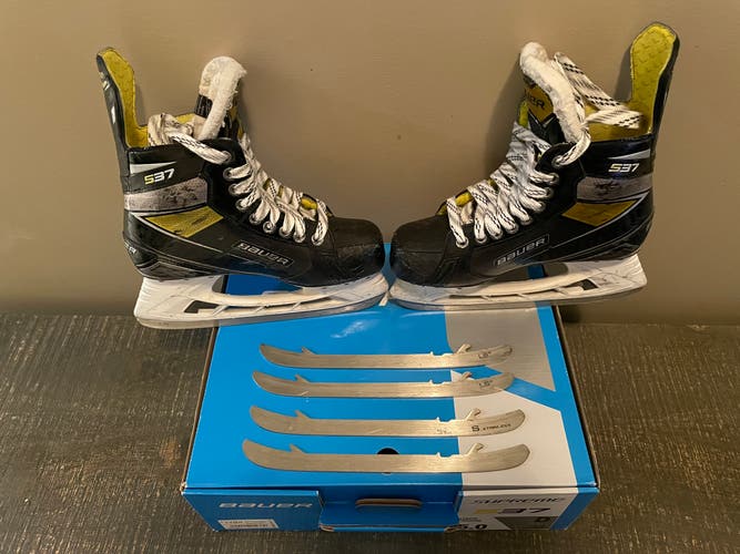 Bauer Supreme S37 Hockey Skates Size 5 with extra runners