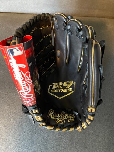 New Rawlings Pitcher's 12" R9 Baseball Glove