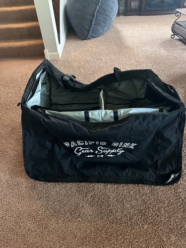 Pacific Rink Goalie Bag - Excellent Condition