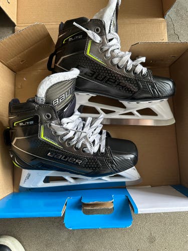 Used Senior Bauer Regular Width 7.5 Elite Hockey Goalie Skates