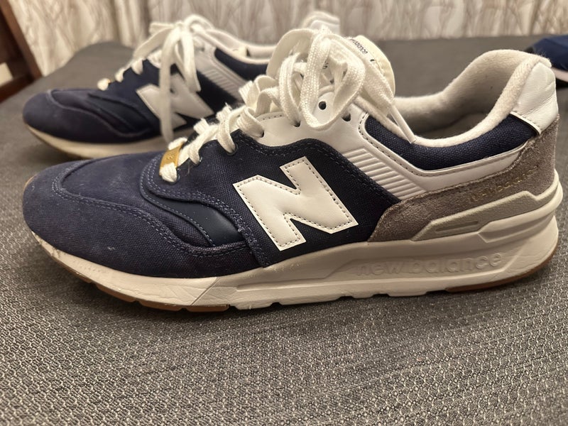 New Balance 997 CM997HHE MENS 10.5 Shoes