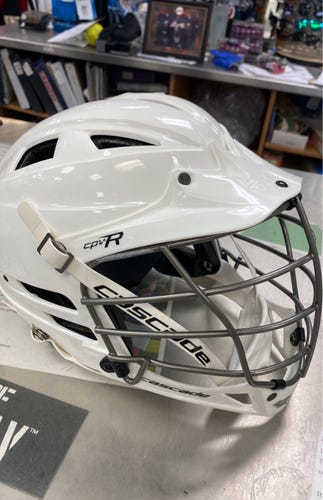 Cascade CPV-R adult M/L lacrosse lax player Used White Helmet medium large