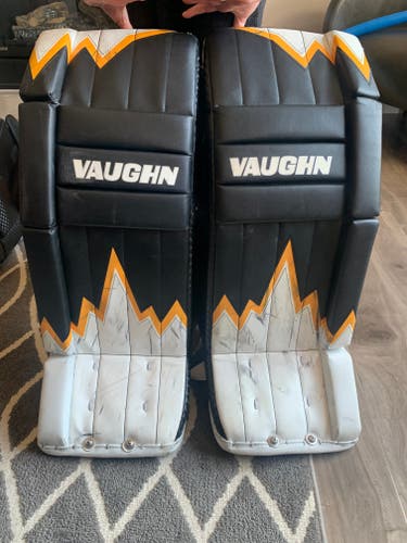 Used  Vaughn Velocity Iceberg Goalie Leg Pads