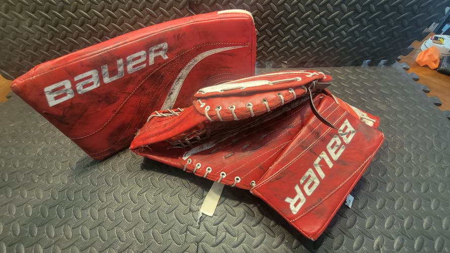 Used Bauer RX6 Left Hand Glove and Right Hand Blocker